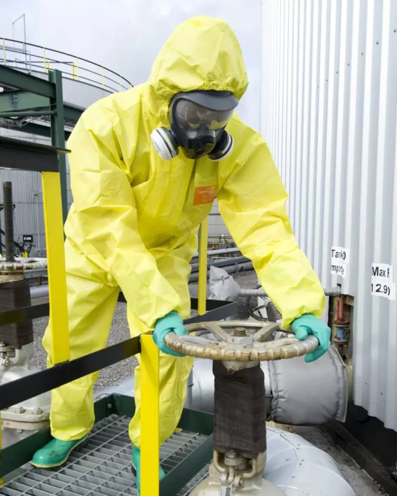 MICROCHEM 3000 CHEMICAL COVERALL